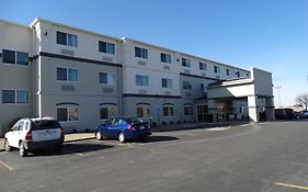 Country Inn & Suites by Carlson Wichita Northeast